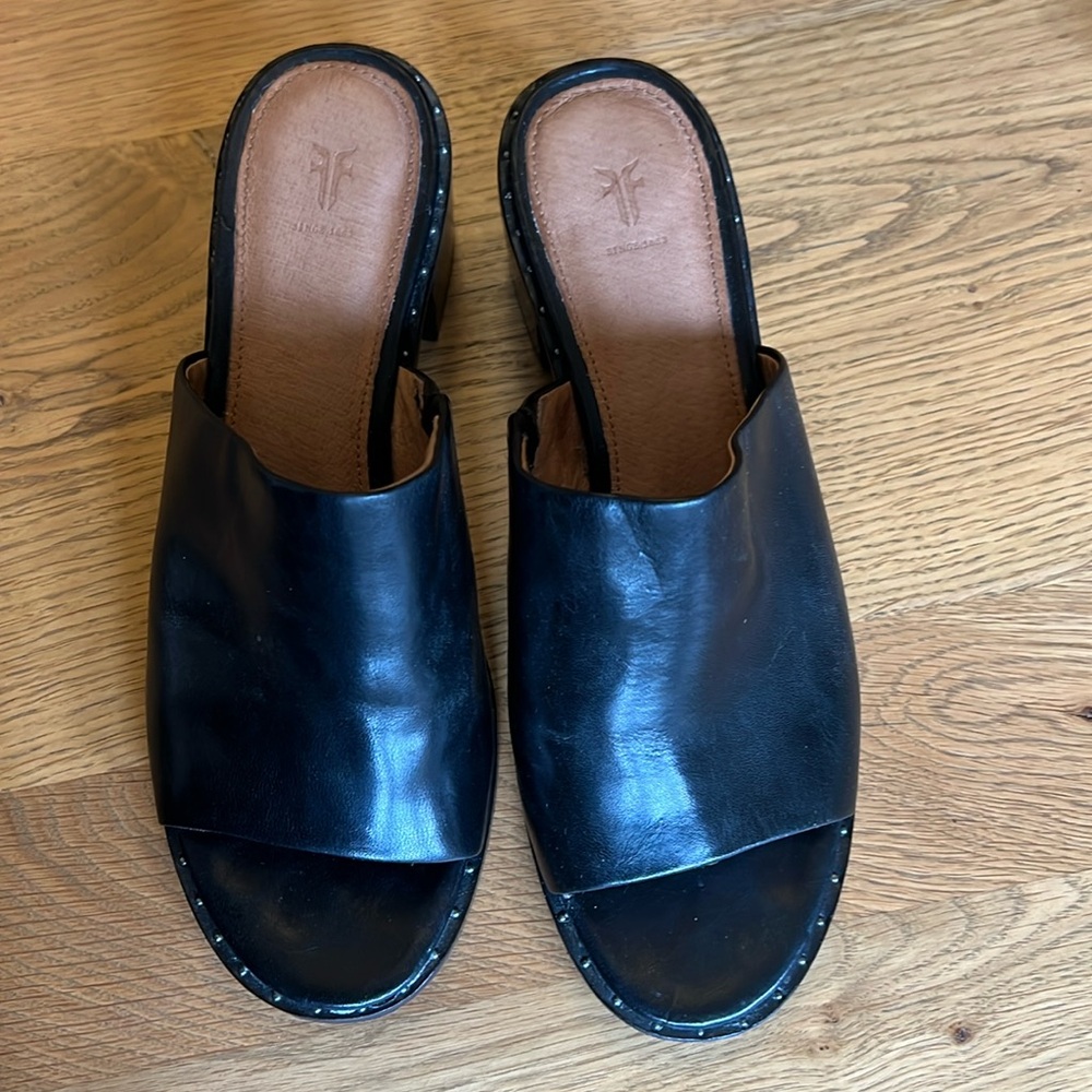 Frye Mules - size 6